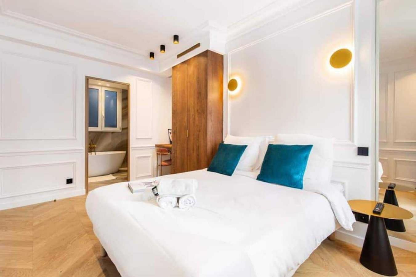 Newly Rebuilt By Architect - Center Of Paris Apartment Exterior photo